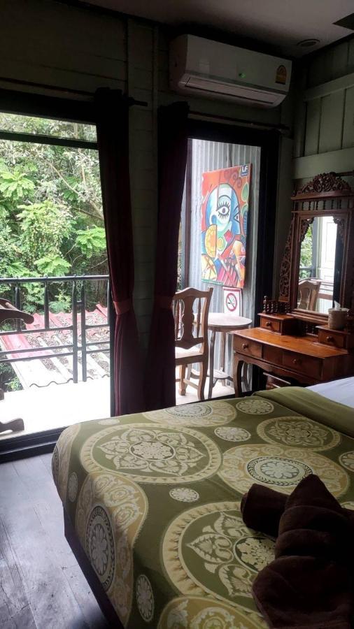 Tamarind Guesthouse Phranakhonszi Ajutthaja Kültér fotó