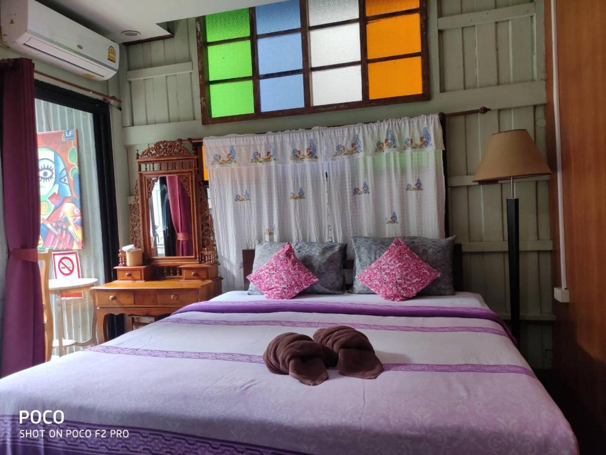 Tamarind Guesthouse Phranakhonszi Ajutthaja Kültér fotó