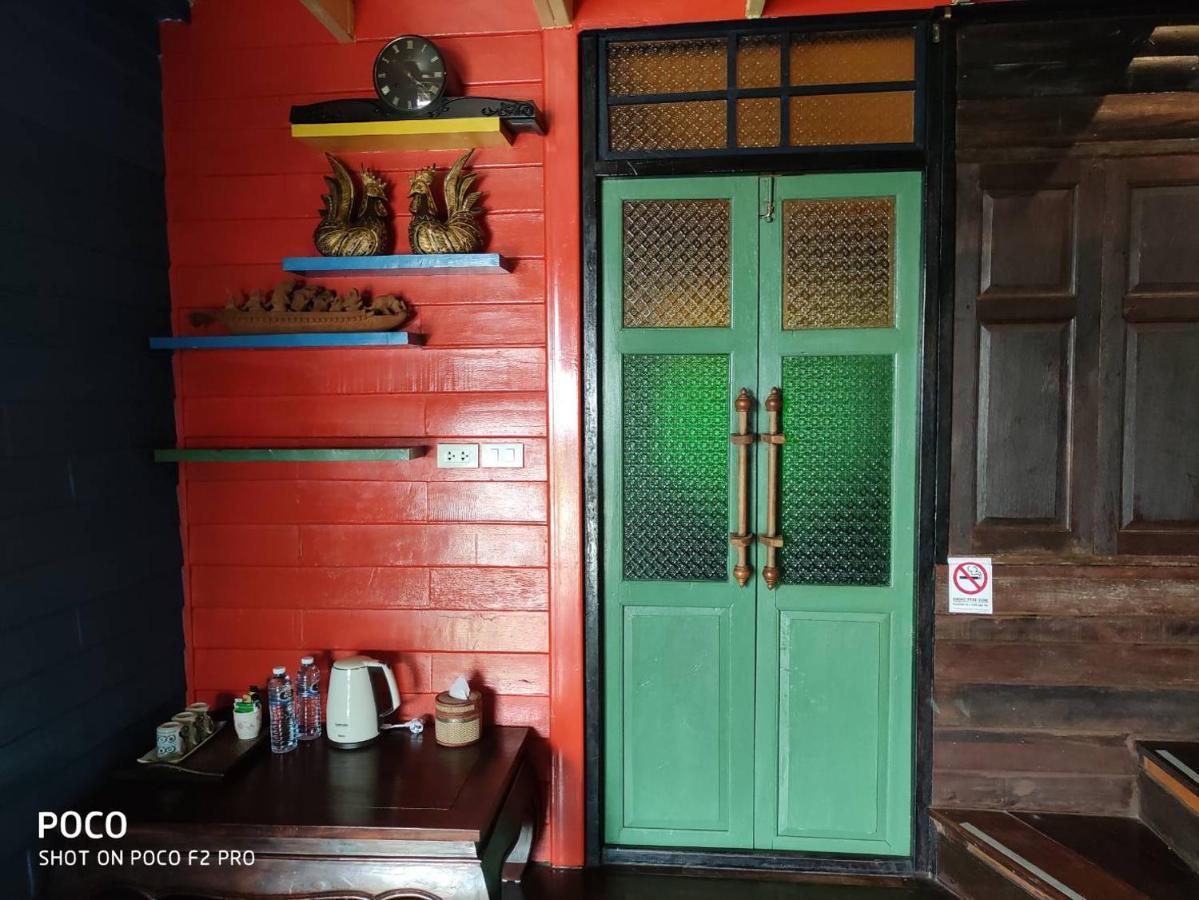 Tamarind Guesthouse Phranakhonszi Ajutthaja Kültér fotó